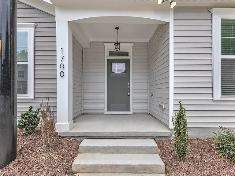 1706 Ballard Dr — Photo 5