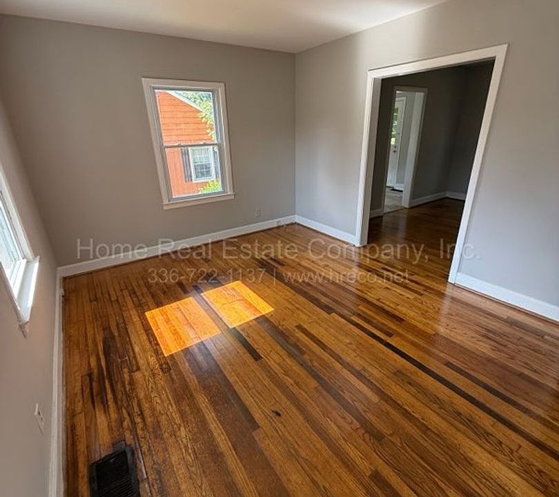 1st image of 3137 Luther St