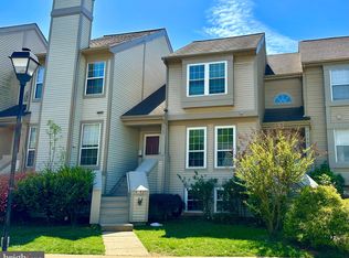 6183 Stonepath Cir, Centreville, VA 20120