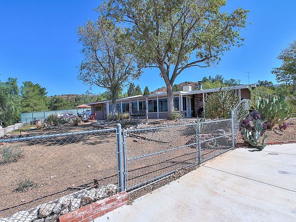 2nd image of 33253 Casa Dulce Ln