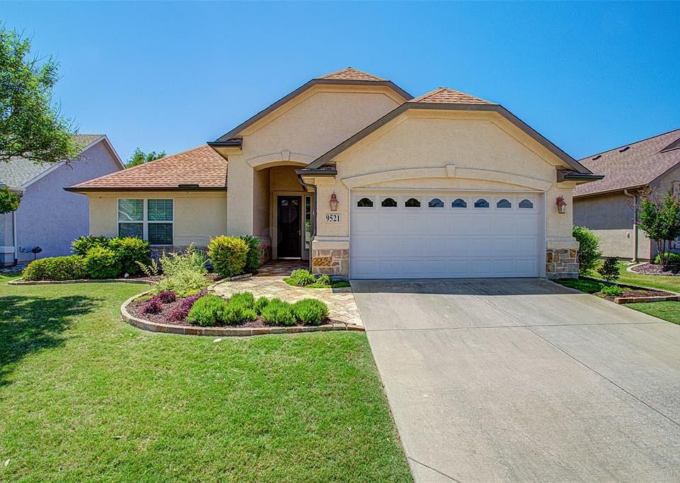 1st image of 9521 Ravenwood Dr