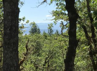 16009 Meadows Rd, White City, OR 97503