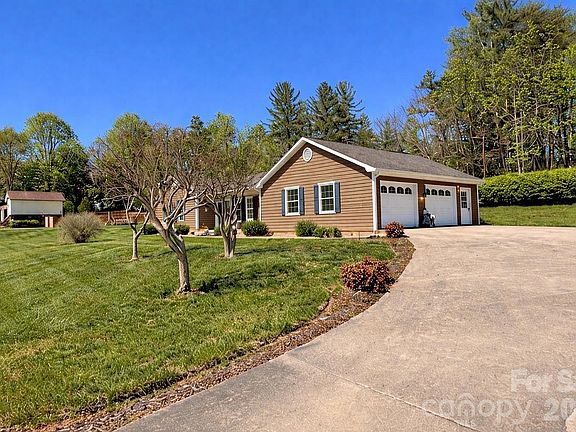2nd image of 3558 Playmore Beach Rd