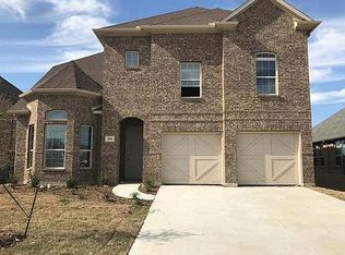 404 Valentino Way, Grand Prairie, TX 75052