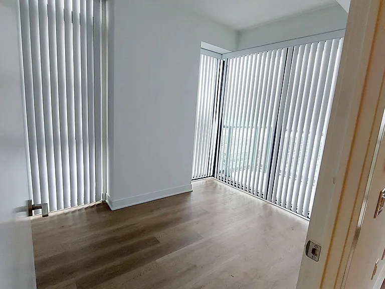 86 Dundas St E #1314 — Photo 2