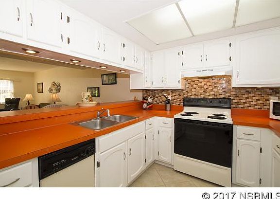 4th image of 4175 S Atlantic Ave APT 109