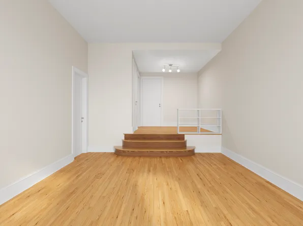 510 East 84th Street image 6 of 10