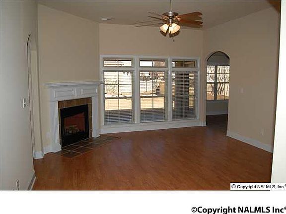 3rd image of 6829 Breyerton Way SE