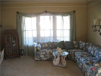 4th image of 924 S Timber Creek Dr