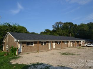 122 N Peterson St, Stanley, NC 28164