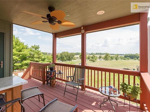 Covered Deck with Fan