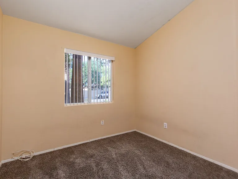 7900 White Grass Ave — Photo 17