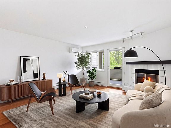 2nd image of 315 Arapahoe Avenue #202