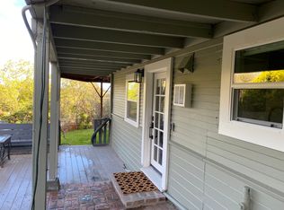 735 Upland Rd, Redwood City, CA 94062