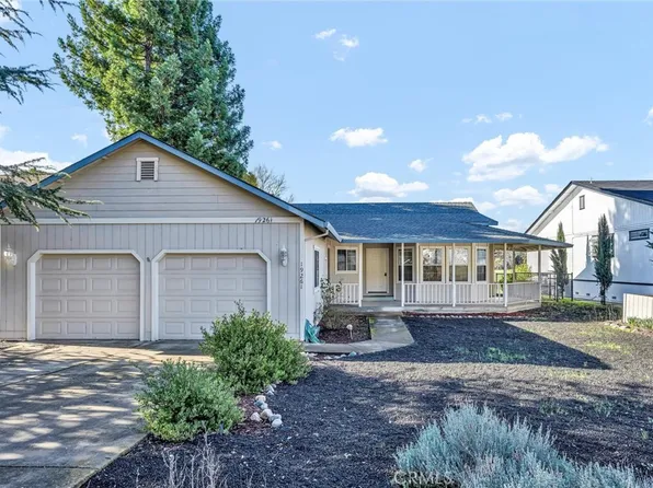 19261 Mountain Mdw N, Hidden Valley Lake, CA 95467