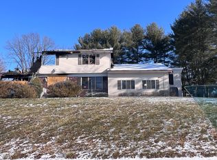 34 Bernard Dr, Ewing, NJ 08628