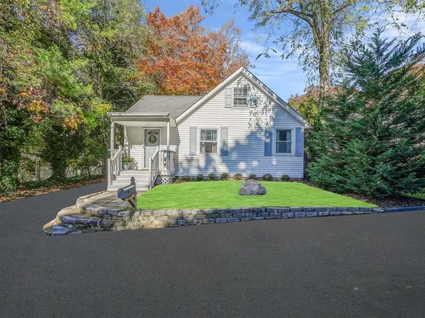 67 Atlantic Drive, Sound Beach, NY 11789