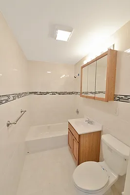 Rented by Peter Ashe | media 1