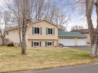 10149 108th Pl N, Maple Grove, MN 55369