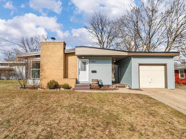 1009 Ariebill St SW, Wyoming, MI 49509