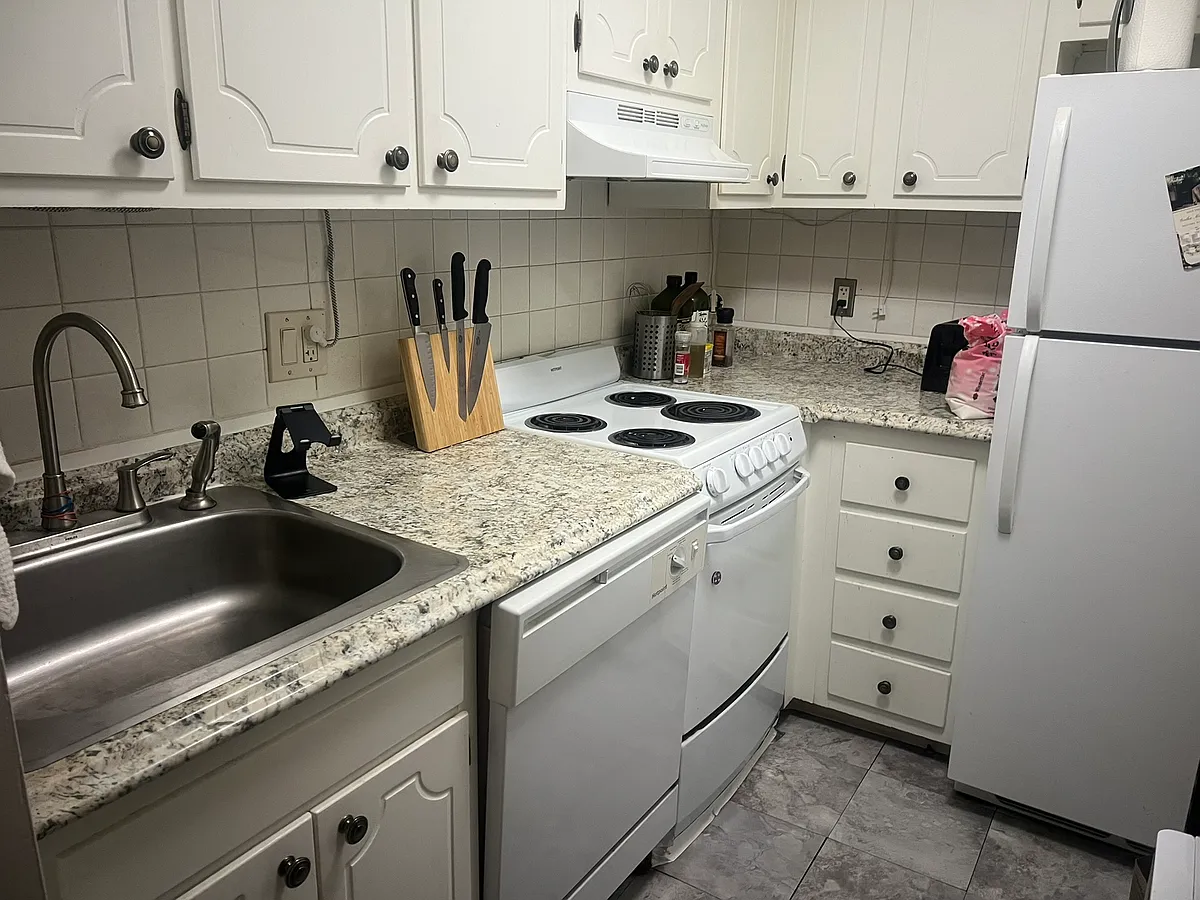 Building Photo - 287 Harvard St #55