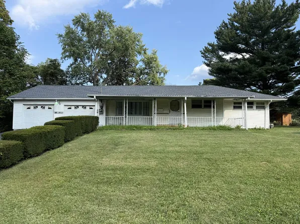710 Point Marion Rd, Morgantown, WV 26505