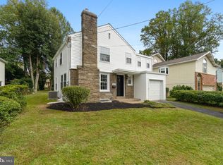 14055 Kelvin Ave, Philadelphia, PA 19116