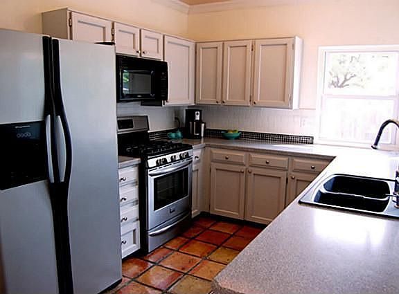 2nd image of 1334 Forestglen Dr