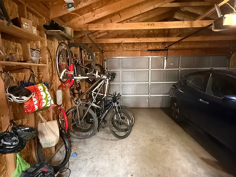 2749 Hazel Ct — Photo 35