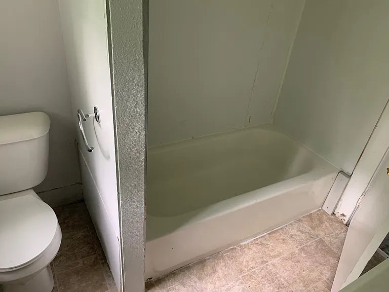 2702 Woodside St — Photo 12