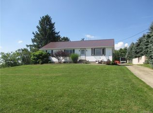 6878 Genesee Rd, Springville, NY 14141