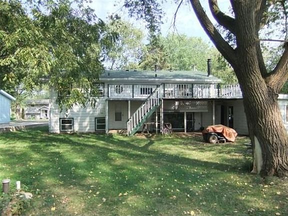 2nd image of 2405 W Hill Dr