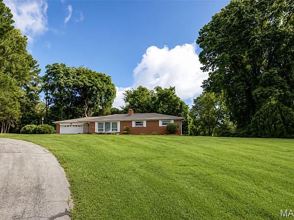 2nd image of 123 Rex Dr