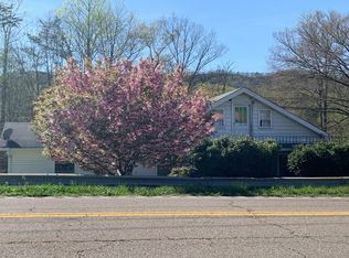 3627 Lake City Hwy, Rocky Top, TN 37769
