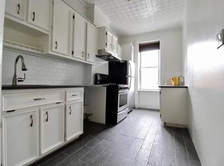 2144 Bleecker St, Flushing, NY 11385