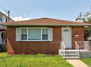 20 Edna Pl, Valley Stream, NY 11580