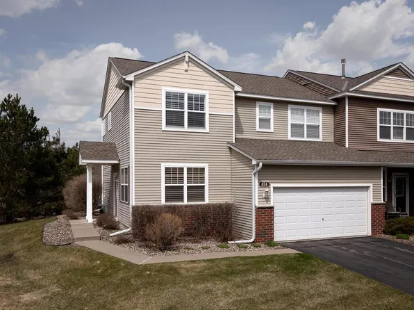 674 Ravencroft Rd, Waconia, MN 55387