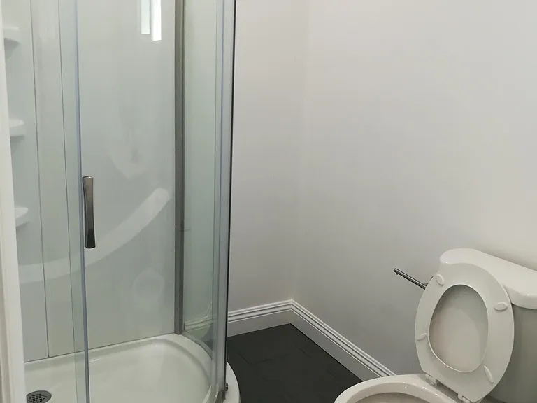15238 Runnymede St — Photo 14