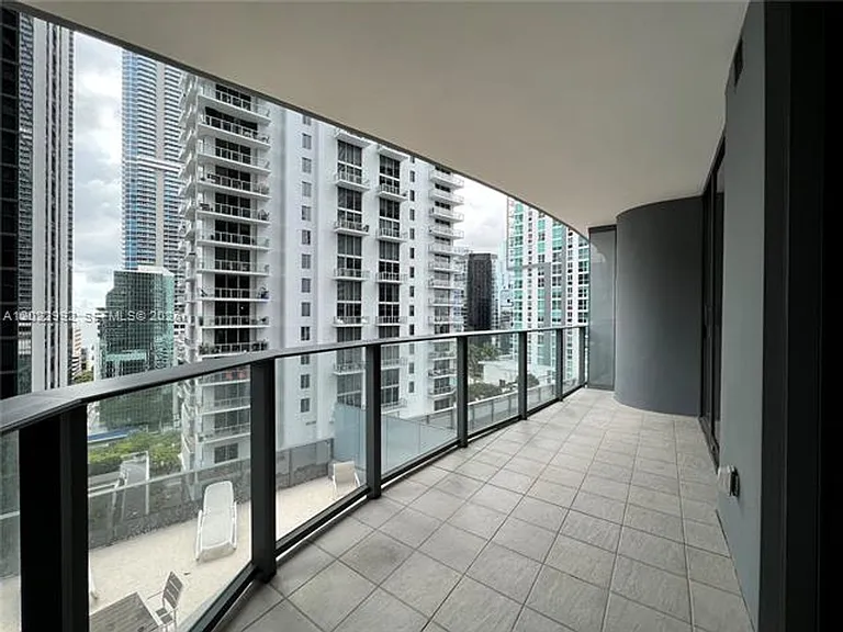 1000 Brickell Plz #1903 — Photo 17