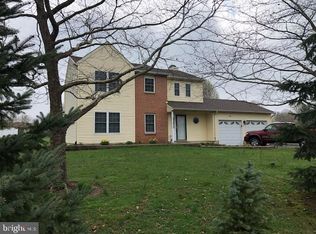 163 Elephant Rd, Dublin, PA 18917