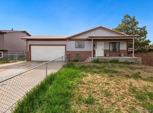 1108 S Cribbon Ave, Cheyenne, WY 82007