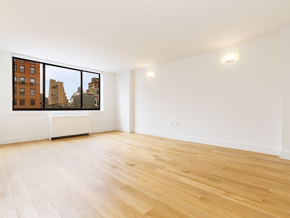 1st image of 250 W 19th St APT 11G