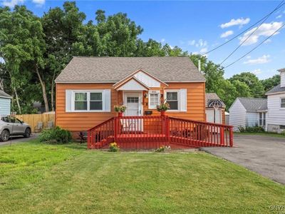 808 Ballantyne Rd, Syracuse, NY, 13207