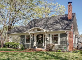 200 E 67th St, Kansas City, MO 64113