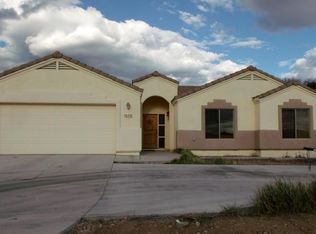 1555 Pendleton Dr, Rio Rico, AZ 85648
