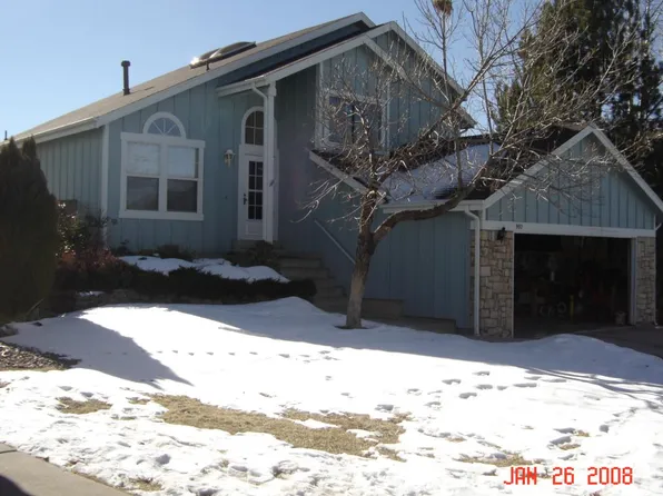 992 Thames St, Highlands Ranch, CO 80126