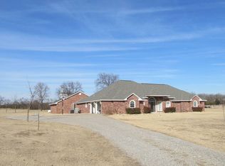 13589 E Happy Vallley Ln, Kenefic, OK 74748