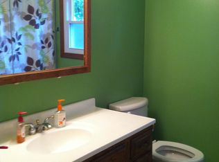 1144 Commercial St, Sycamore, IL 60178