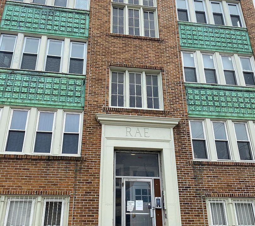 1st image of 4826 Walnut St #8926710