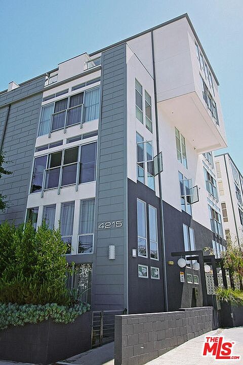 1st image of 4215 Glencoe Ave Unit 317